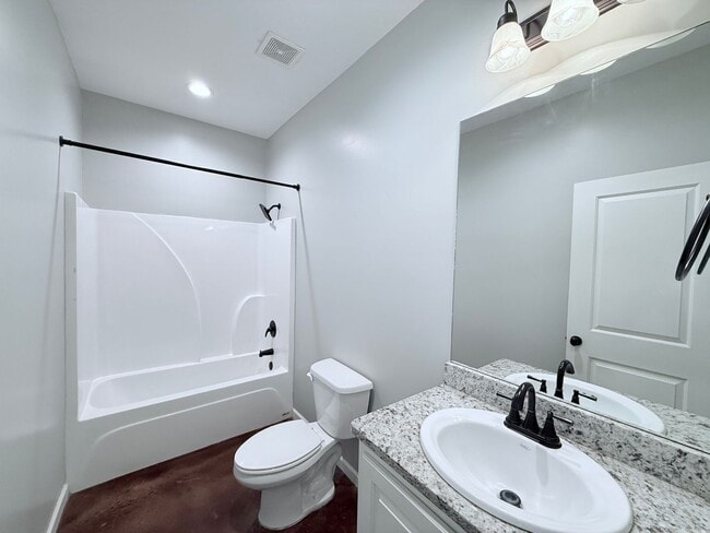 Photo - 103 Private Rd 4017