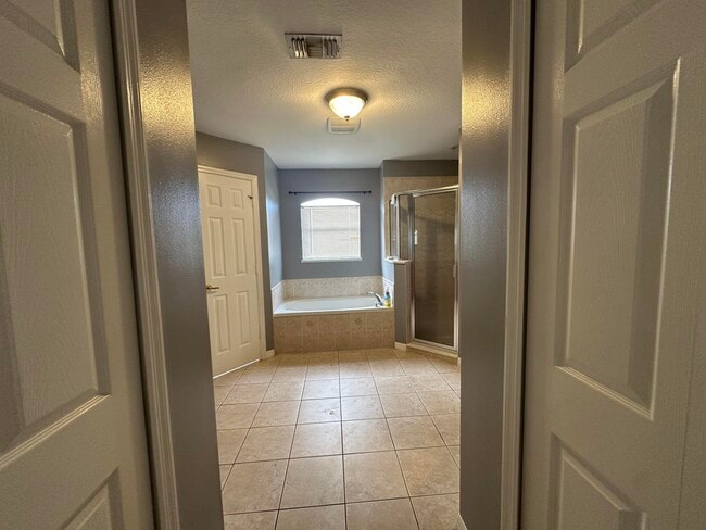 Photo - 2525 SW Cameo Blvd