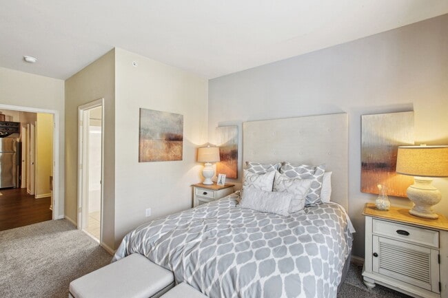 Photo - Grove at Shadow Green Apartments