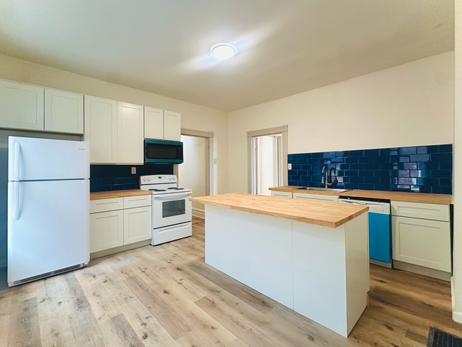 Photo - 4325 MorganFord Rd