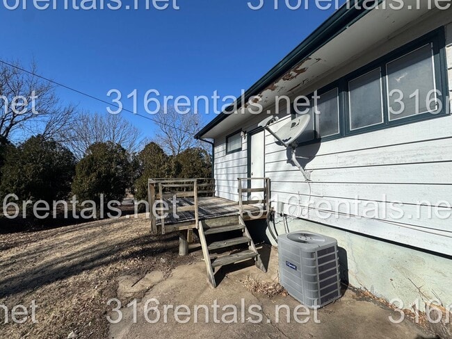 Photo - 511 Holly Ln Unit 513