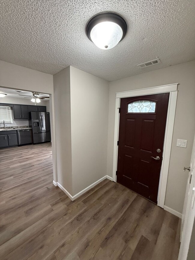 Photo - 6328 Neighbor Dr