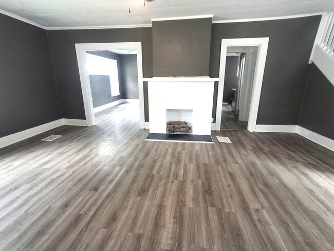Photo - 2405 East Ave