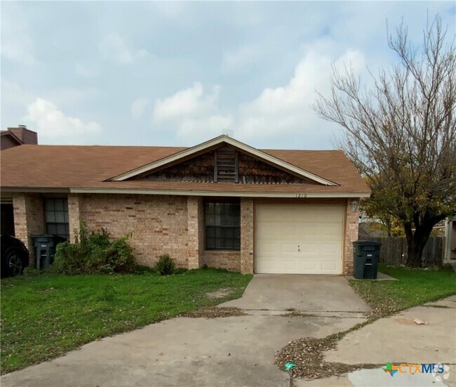 Building Photo - 1210 Westway Cir Rental