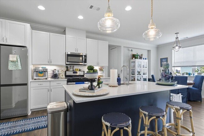 Photo - 119 Sandbar Ln