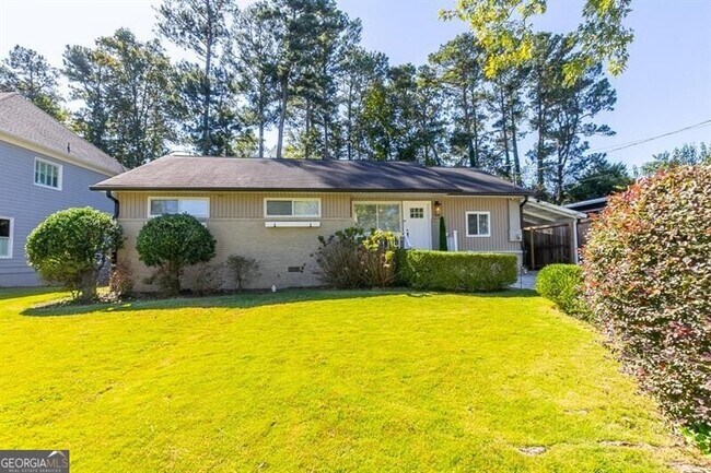 Photo - 1507 Cortez Ln NE