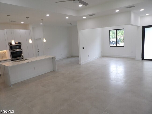 Photo - 174 Ocean Park Dr