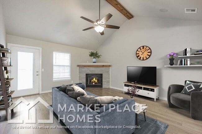 Photo - 601 Cass Rd