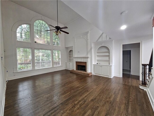 Photo - 735 Westwind Ln