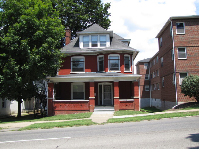 Building Photo - 409 S Atherton St Unit 1 Rental