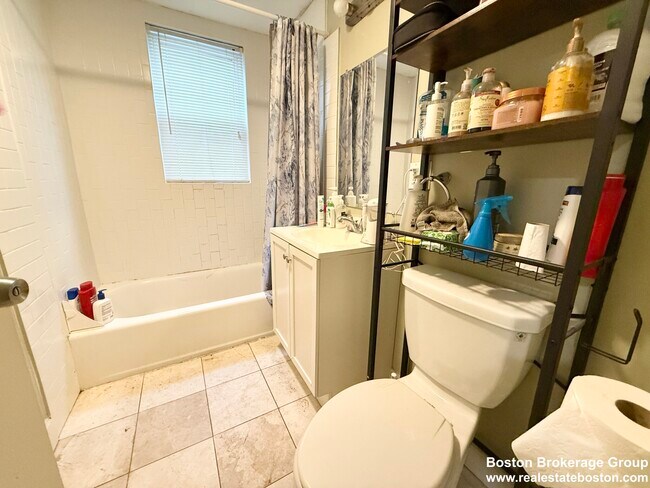 Photo - 3977 Washington St Unit 1