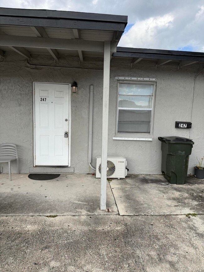 Photo - 245 SW 14th Ave