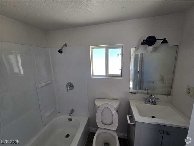 Building Photo - 2860 W Irene St Rental