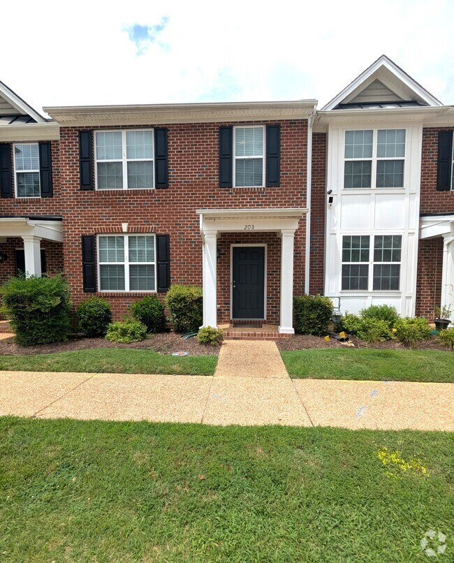 Building Photo - 208 Lewis Burwell Pl Rental