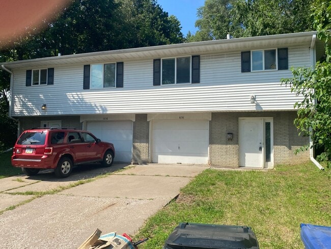 Building Photo - BUR1656 Unit 1656 Rental
