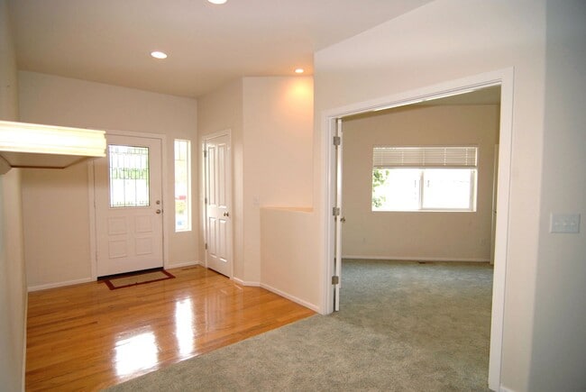 Photo - Nice N. Albany home