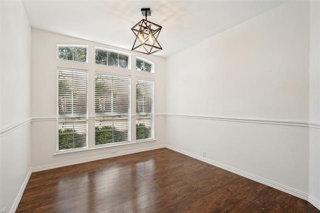 Photo - 7086 Richmond Dr