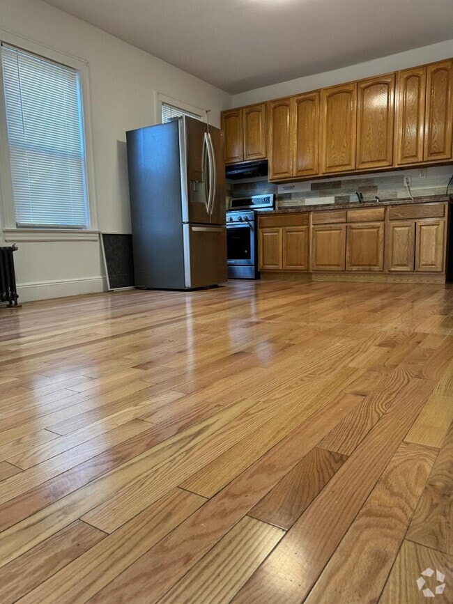 Building Photo - 105-40 130th St Unit 1 FL Rental