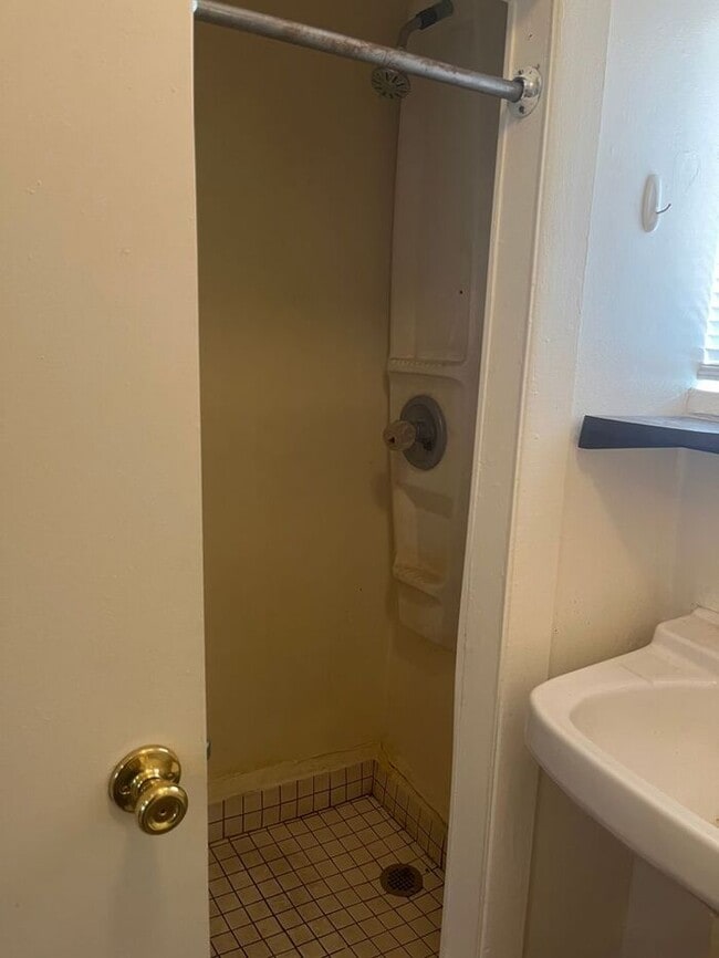 Photo - Stand alone Studio