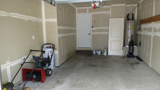 Photo - Modern Townhouse in Post Falls