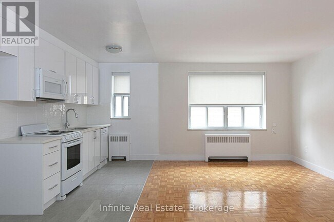 Photo - 1291 Bayview Ave Unit 303