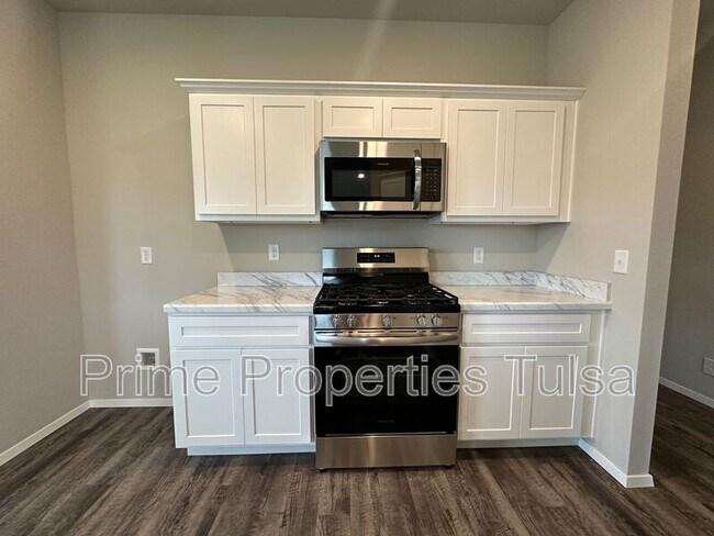 Photo - 27811 E 114th Pl S