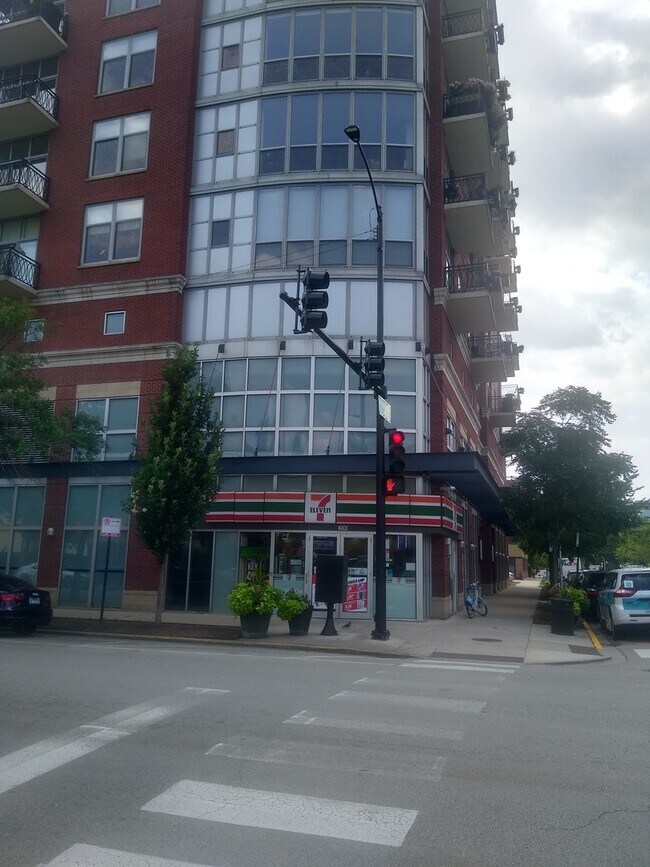 Photo - 1201 W Adams St Unit 410