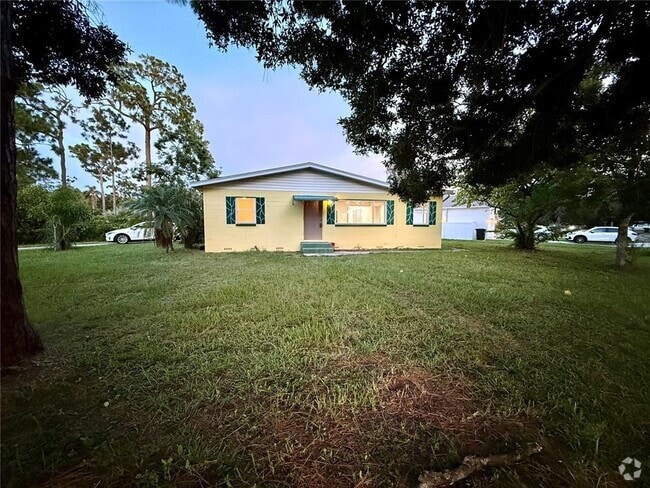 Building Photo - 5995 59th Way N Rental