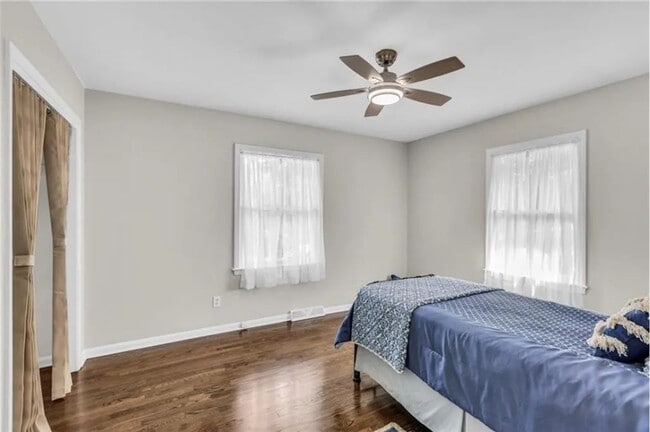 Photo - 8604 Ford Ave