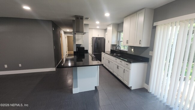 Photo - 55 Deltona Blvd