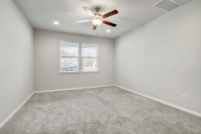 Photo - 1220 Oak Chase Wy