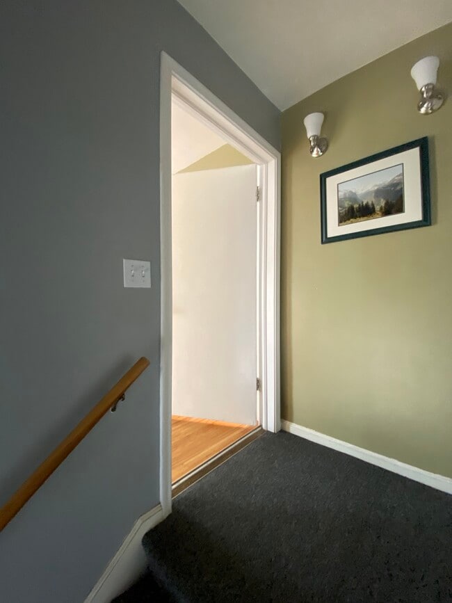 Photo - 773 E 11th Ave