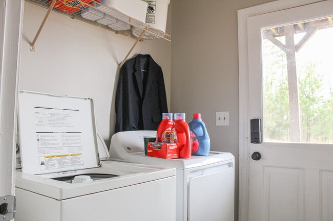 Photo - 103 Grove Hill Dr