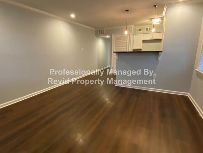 Photo - 36 N Auburndale St Unit 3