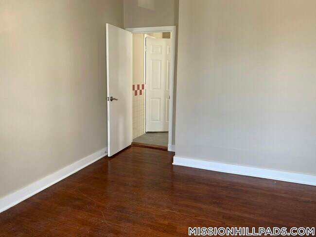 119 George St Unit 2