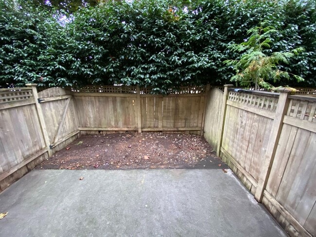 Photo - Appealing 3 bed / 1.5 bath townhouse in Greenwood/N Seattle