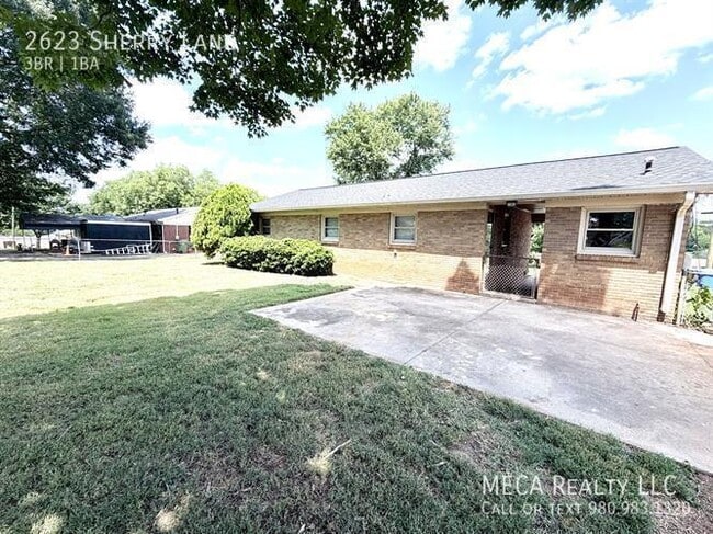 Photo - 2623 Sherry Ln