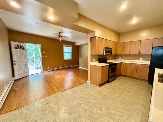 Photo - 2709 Josephine St Unit #2