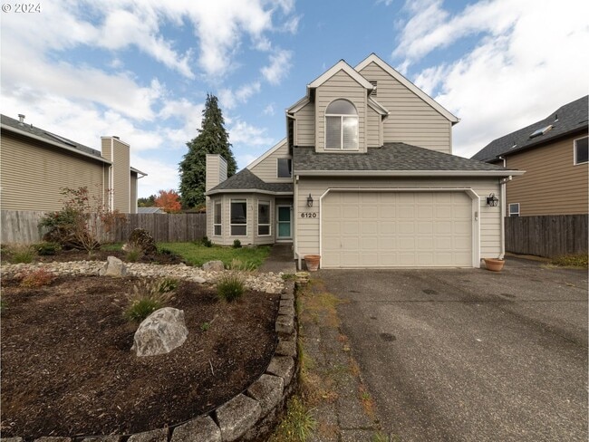 Building Photo - Newly Build 3 bedroom home w/ RV Parking a...