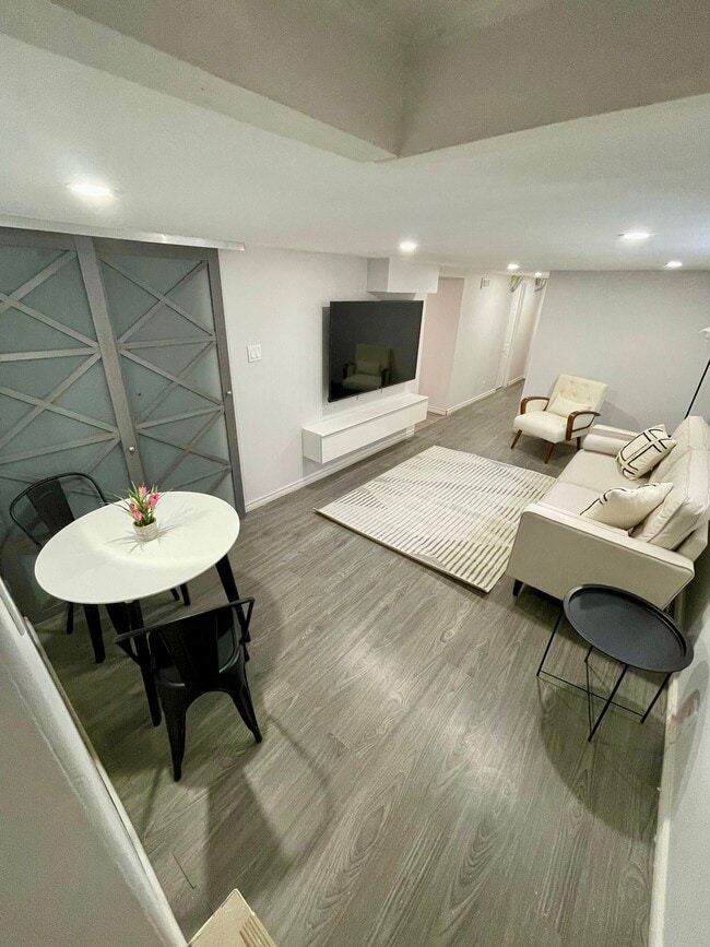 Photo - 1297 Aubin Rd