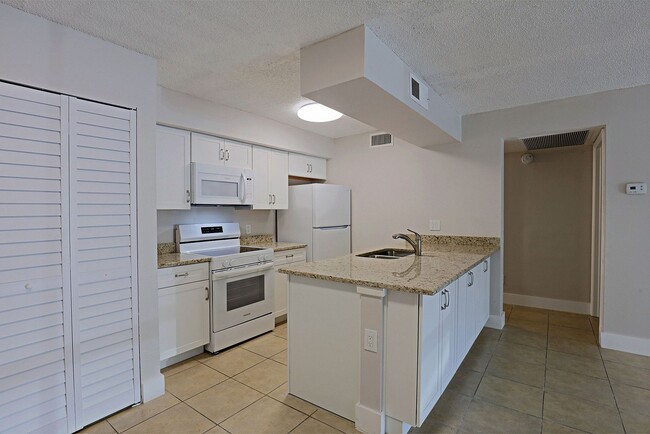 5323 Summerlin Rd Unit 5323-2307 Summerlin Rd.