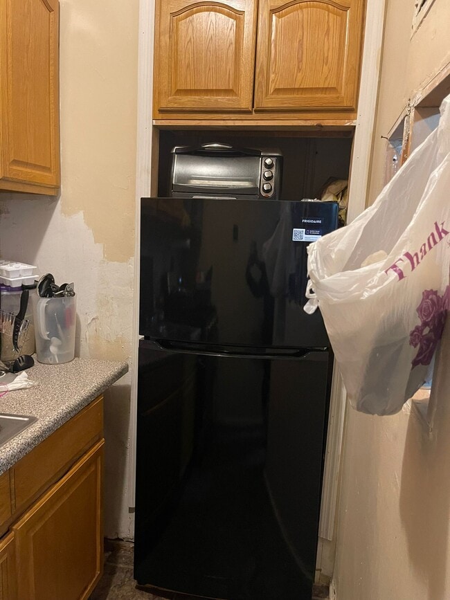 Photo - 50 Kenilworth Pl Unit 2D