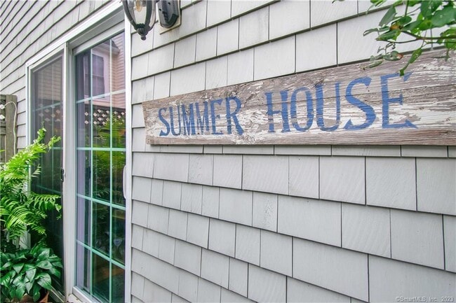 Building Photo - 469 S Benson Rd