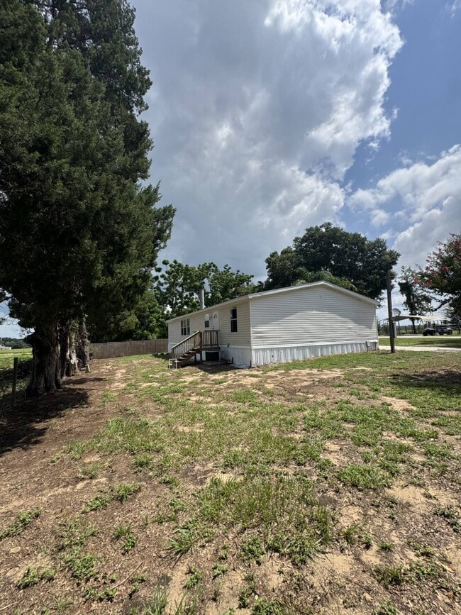 Photo - 11306 Ewing Dr