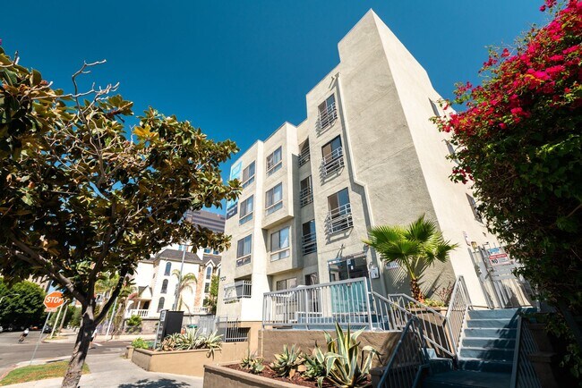 Building Photo - 700 S. Berendo Ave Rental