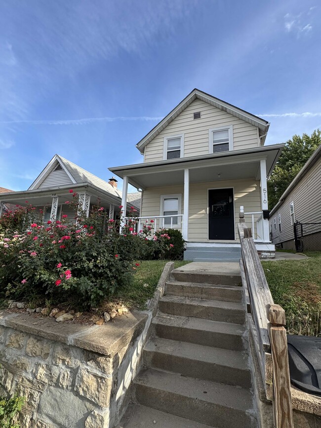 Building Photo - 516 Barnett Ave Rental