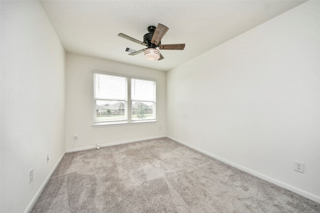 Building Photo - 2916 Shimmer Edge Dr