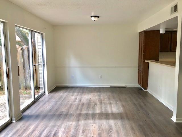 Photo - 6701 Dickens Ferry Rd Unit 115