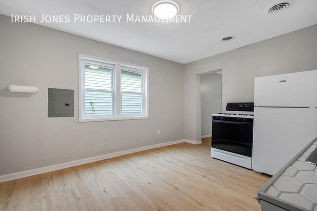 Photo - 98 Edson St Unit Apt3