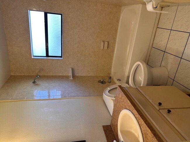 Photo - 50 NW 8th Ave